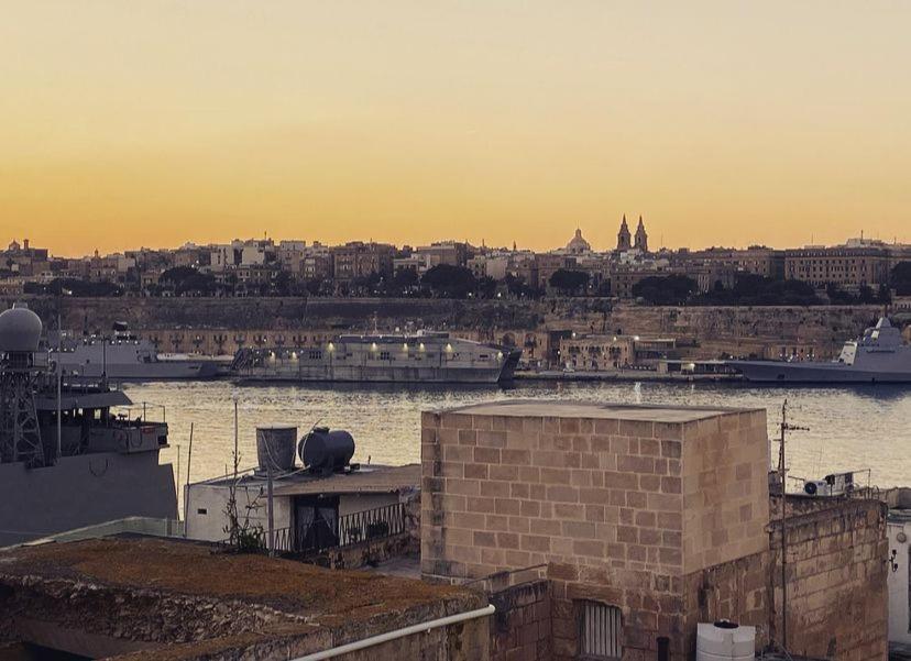 Malta Suites Senglea Exterior foto