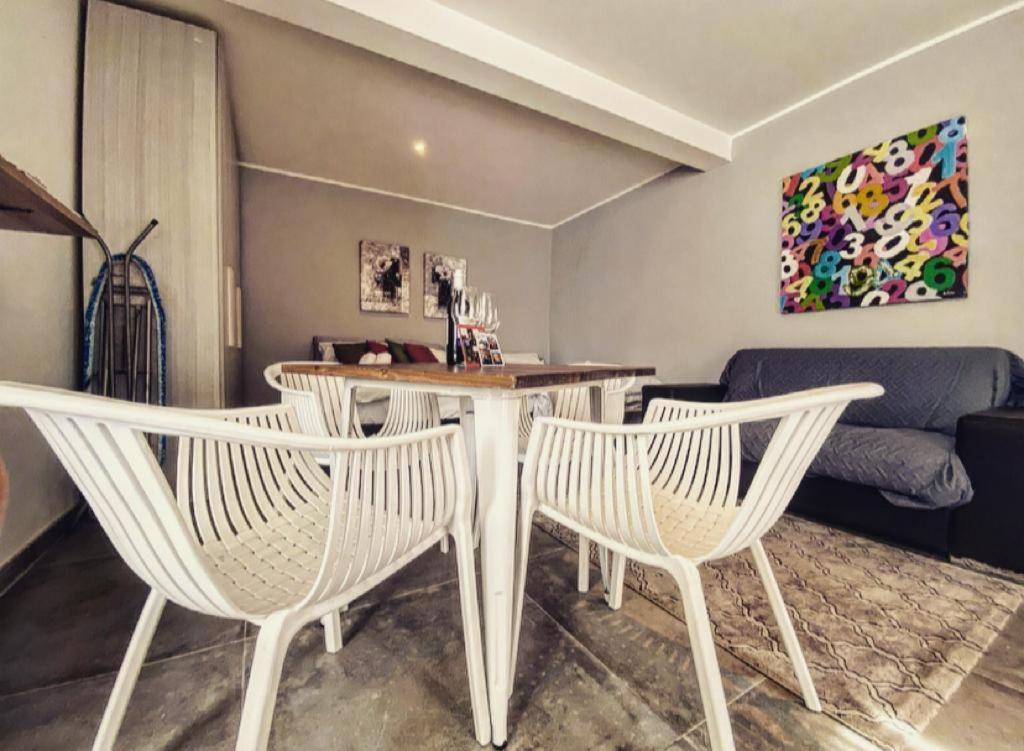 Malta Suites Senglea Exterior foto